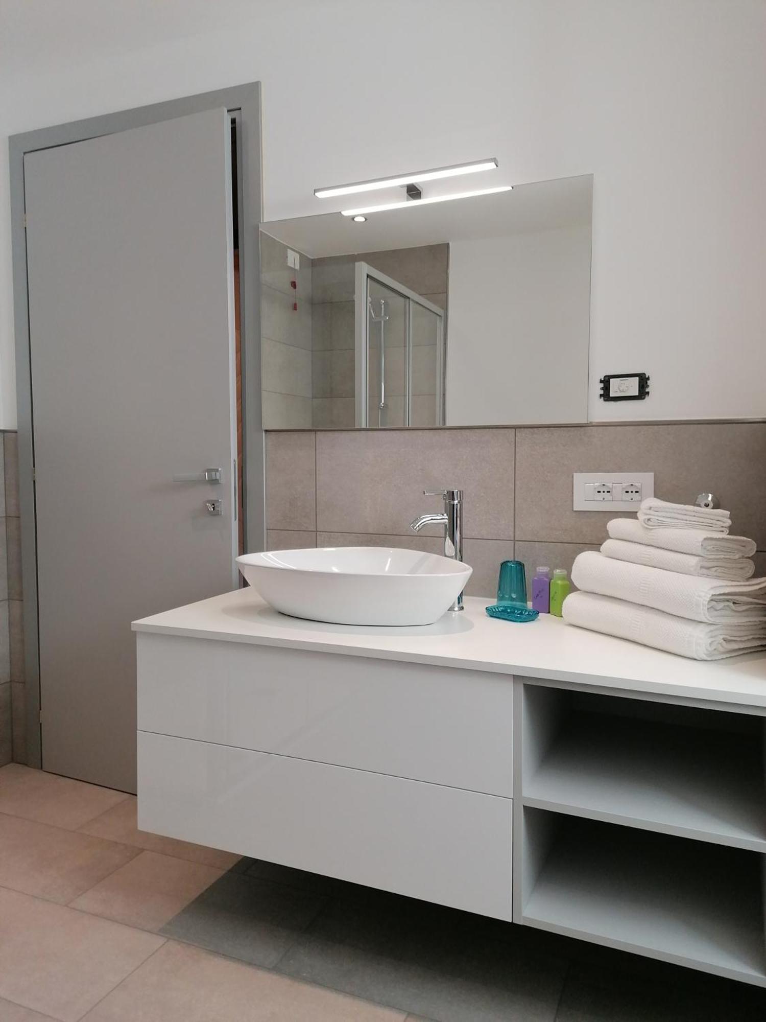 Old Town Apartment Tirano