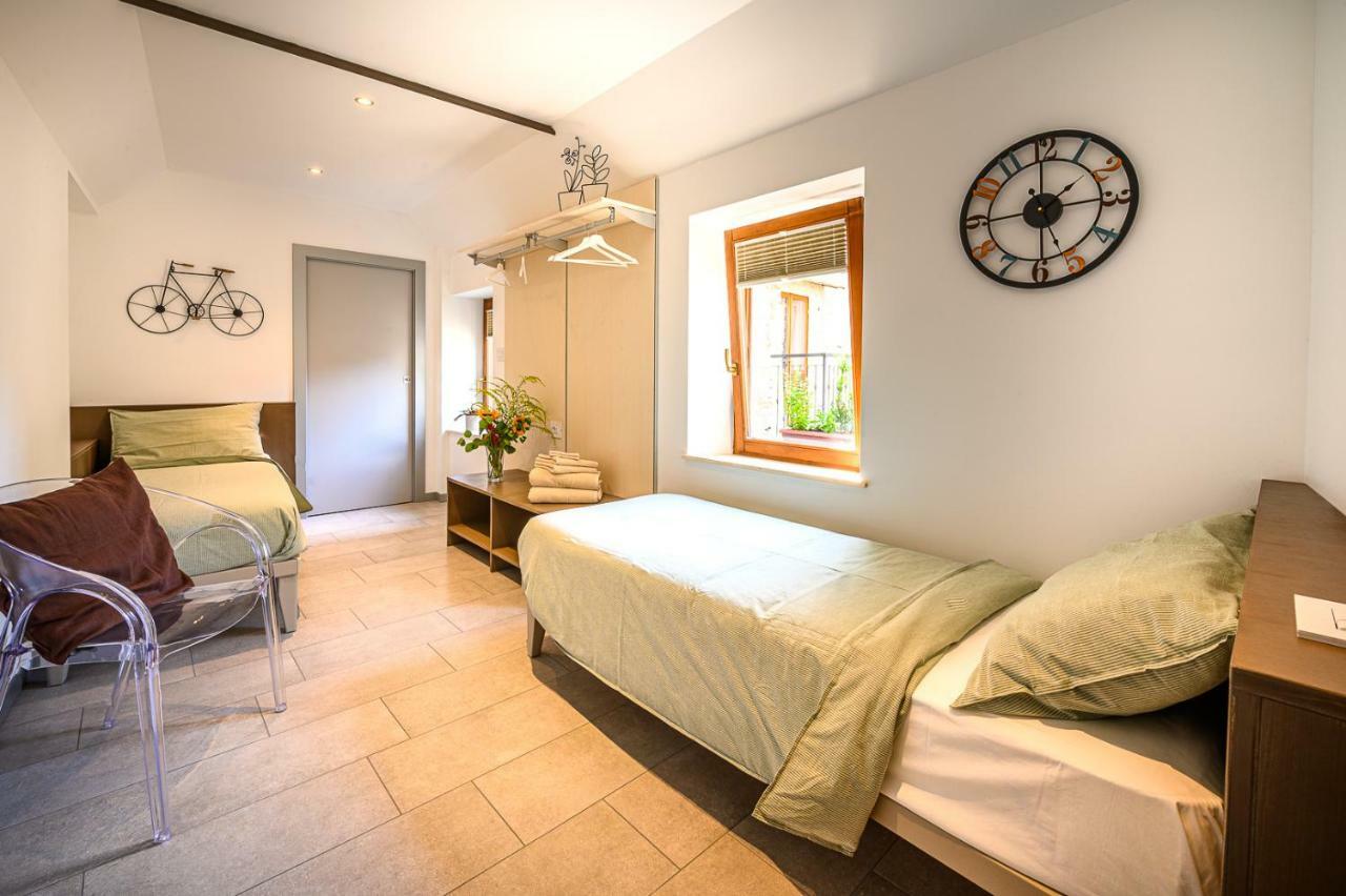 Old Town Apartment *