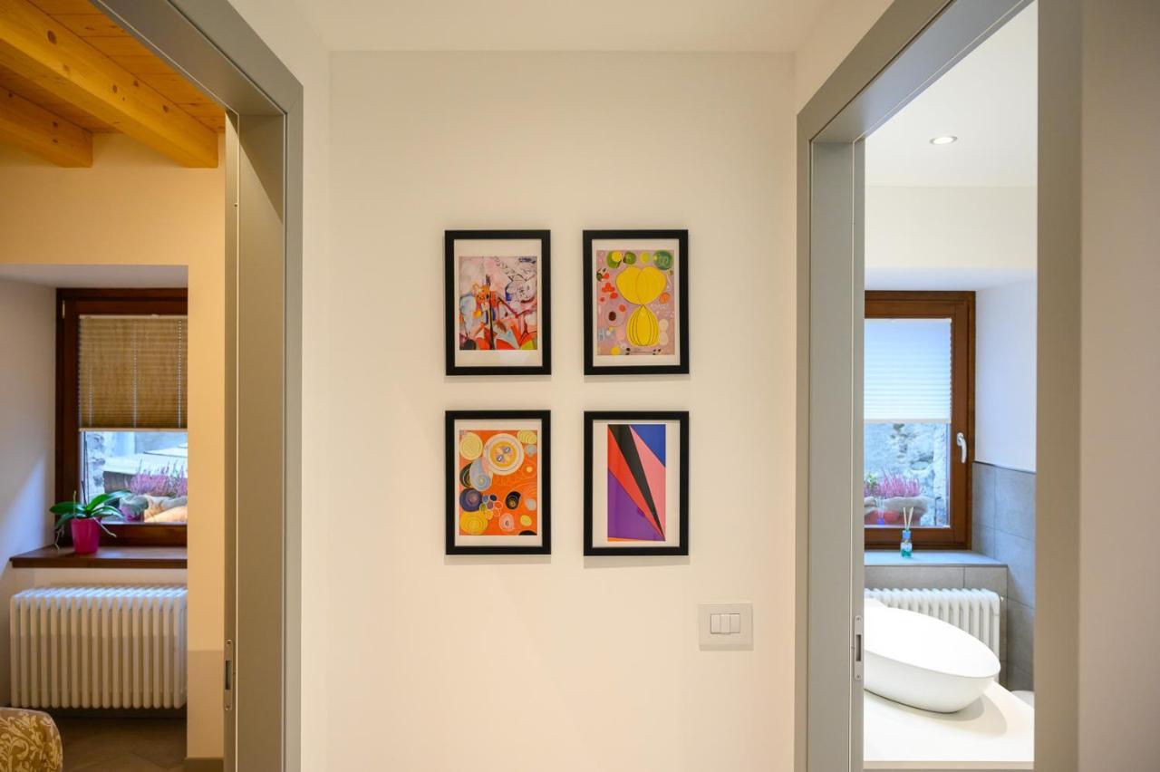 Old Town Apartment *